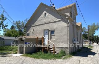 1350 1/2 Lake Ave - Photo 1 of 1