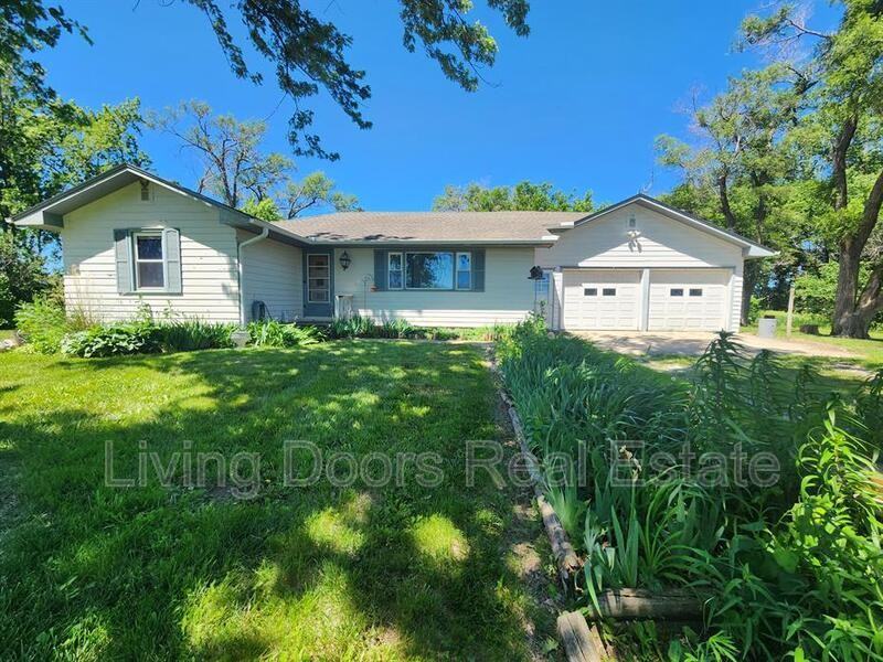 5101 Sw 84th St - Photo 2 of 16