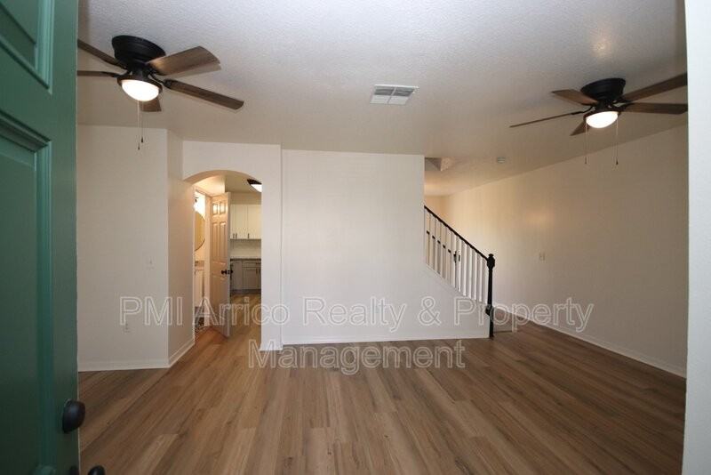 1575 Blue Magnolia Rd - Photo 5 of 21