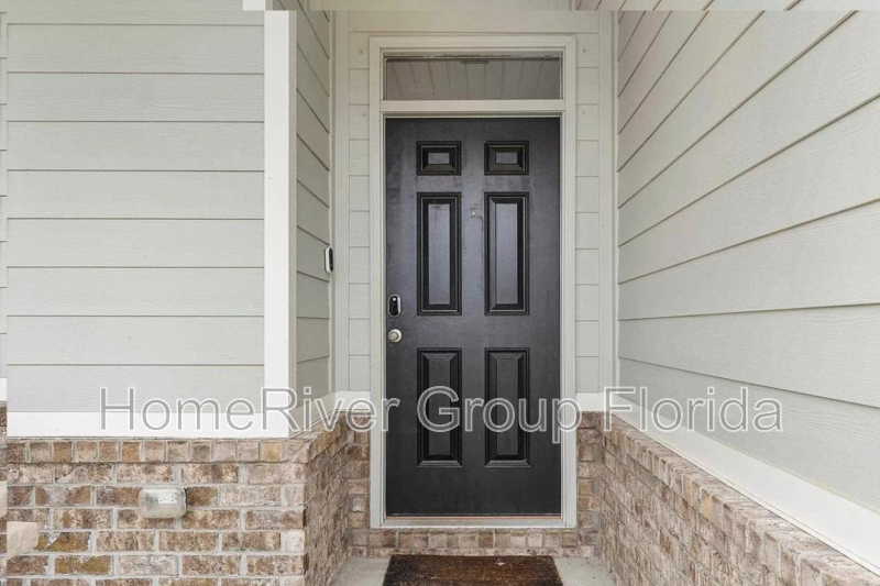 2306 Habersham Ln - Photo 3 of 27