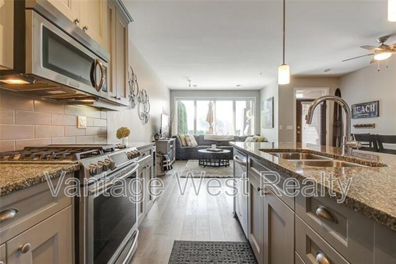 4099 Pritchard Dr N - Photo 5 of 26