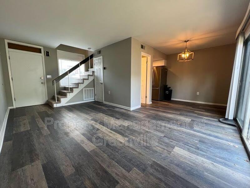 3706 E North St #E2 - Photo 3 of 18