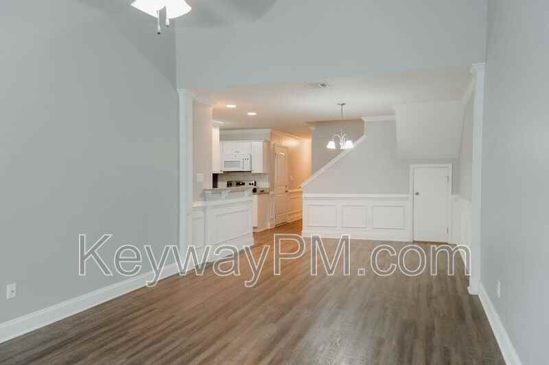 1011 Coveside Trl - Photo 5 of 23