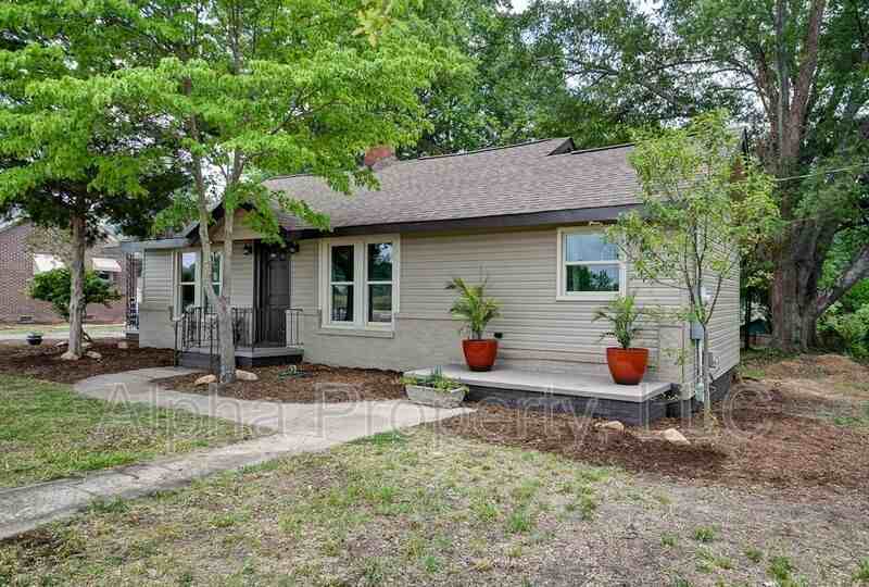 1813 Old Easley Bridge Rd - Photo 3 of 26