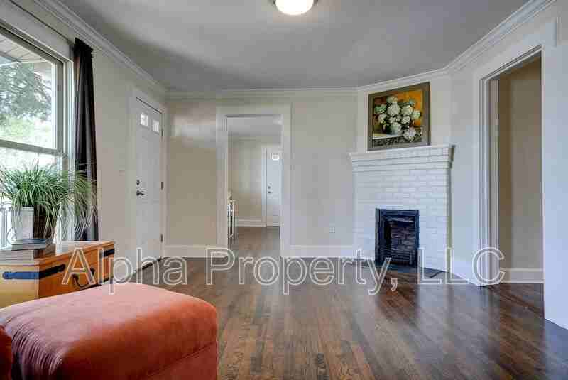 1813 Old Easley Bridge Rd - Photo 6 of 26