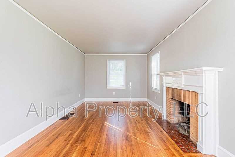 14 Melvin Dr - Photo 5 of 23