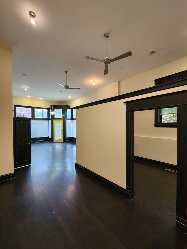 2757 Wyoming St #1F - Photo 6 of 12