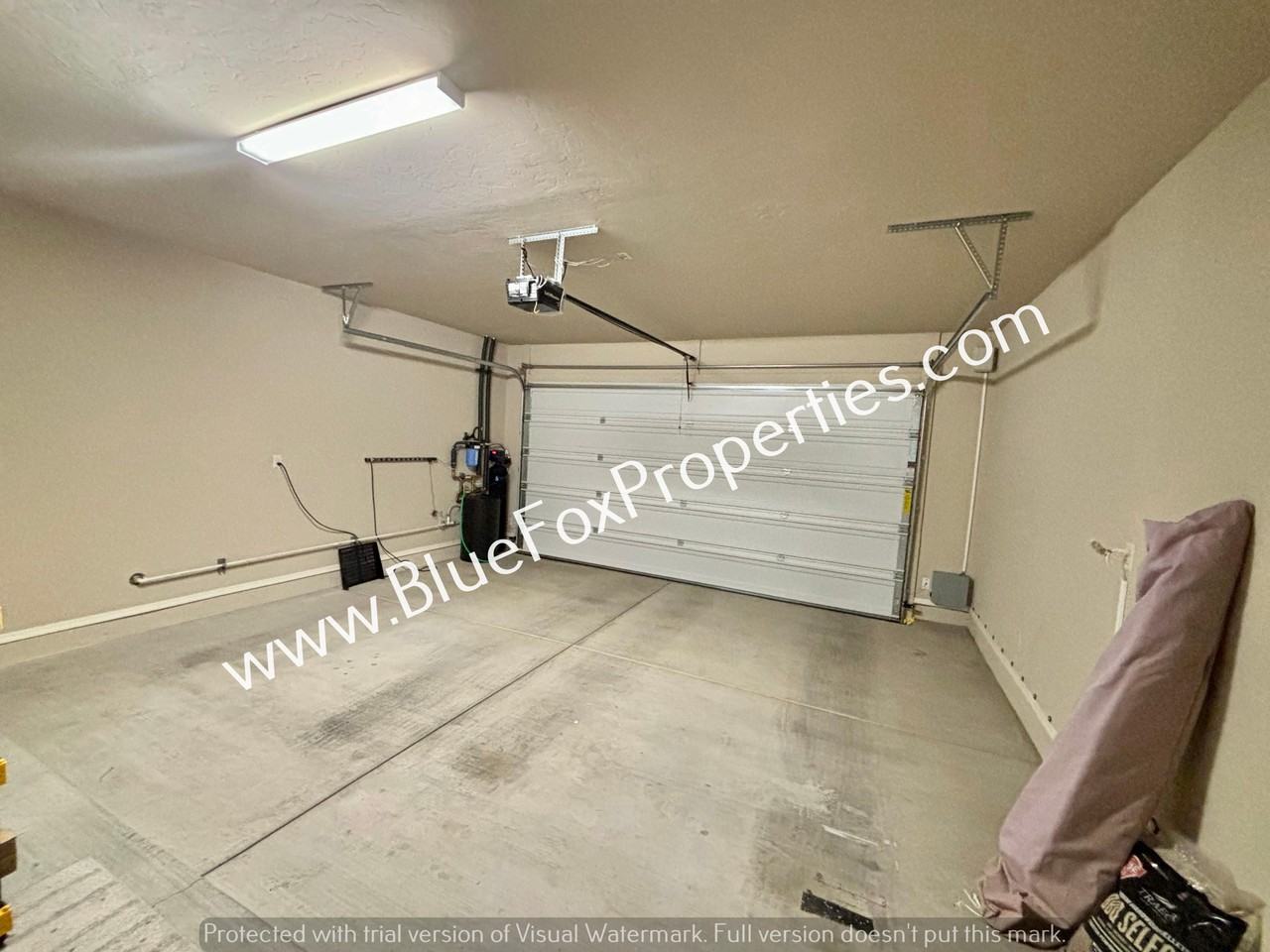 221 E Imperial Ct - Photo 2 of 17