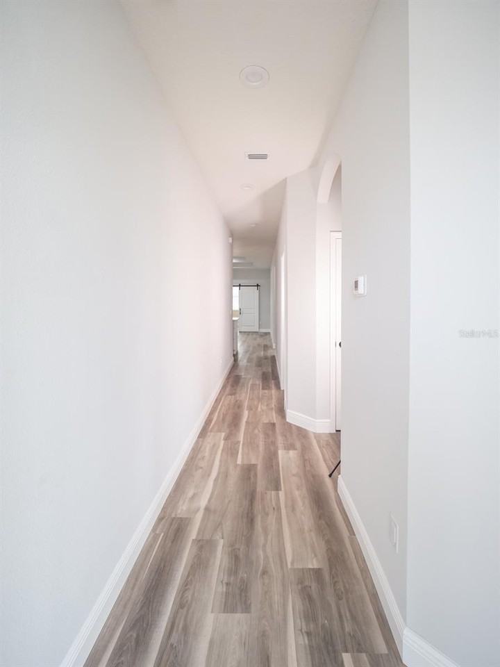 2303 W Ivy St - Photo 2 of 24