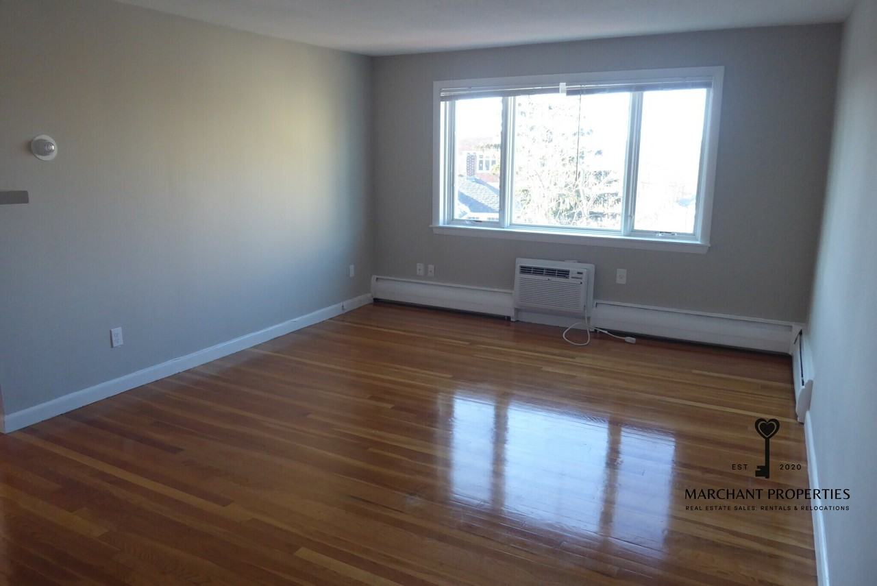 48 Evergreen St #11 - Photo 2 of 13