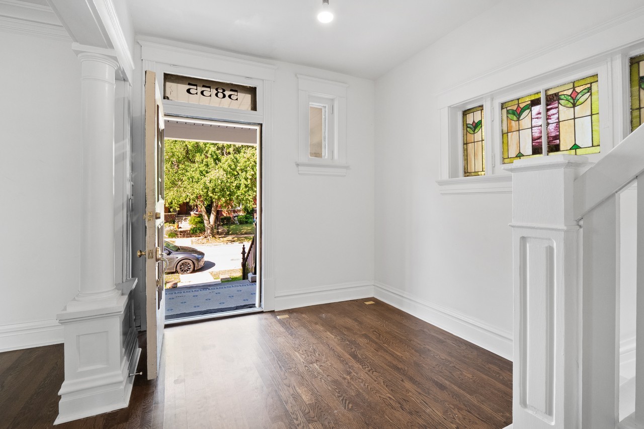 5855 De Giverville Ave #NA - Photo 3 of 22
