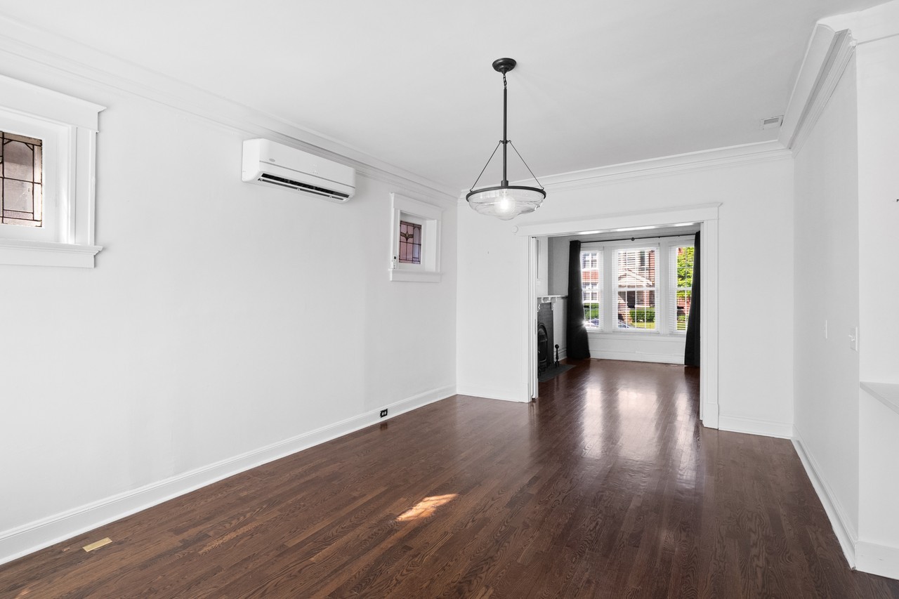 5855 De Giverville Ave #NA - Photo 6 of 22