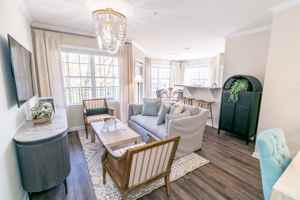 featured image of 11 Ledgewood Rd