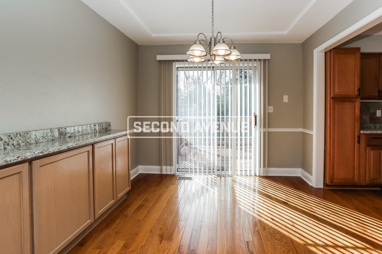 1705 Vilas St - Photo 5 of 23