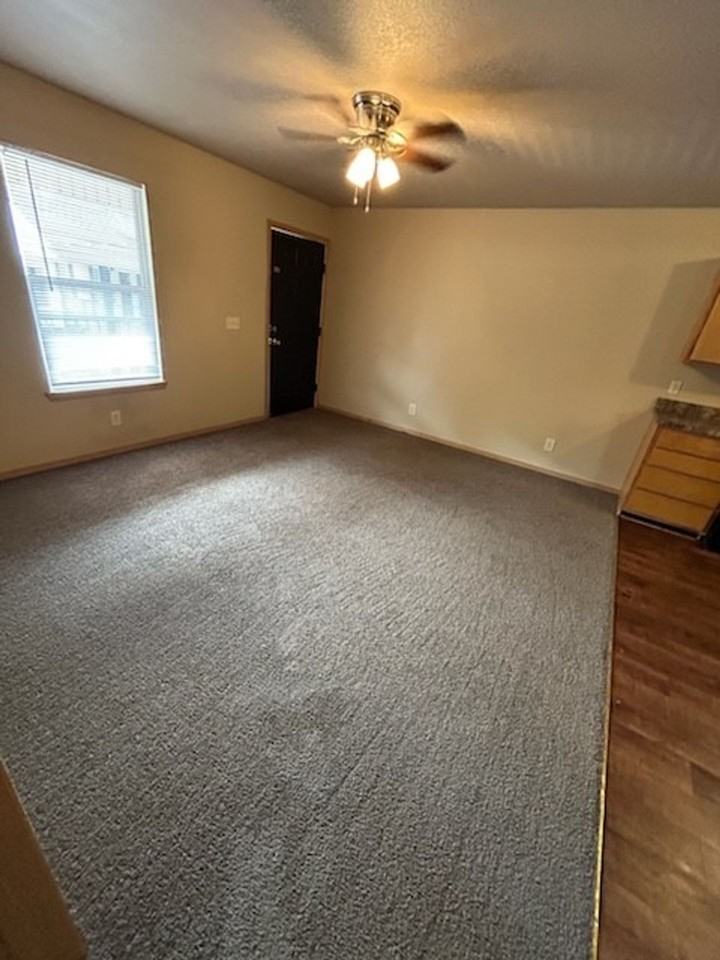 Z Street Apartments - Photo 2 of 10