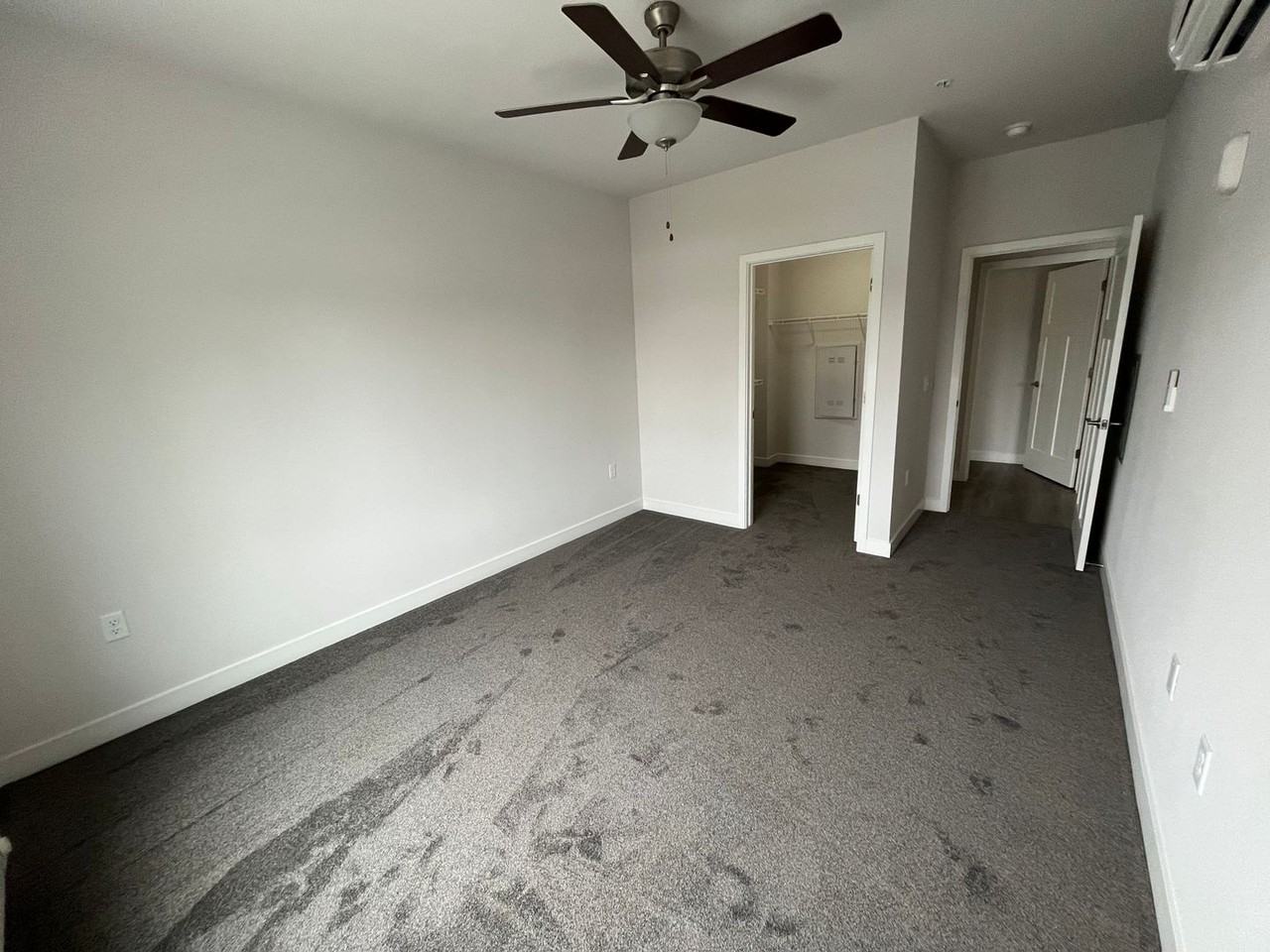 Cottage Grove Commons: 1300 N Windsor - Photo 6 of 50