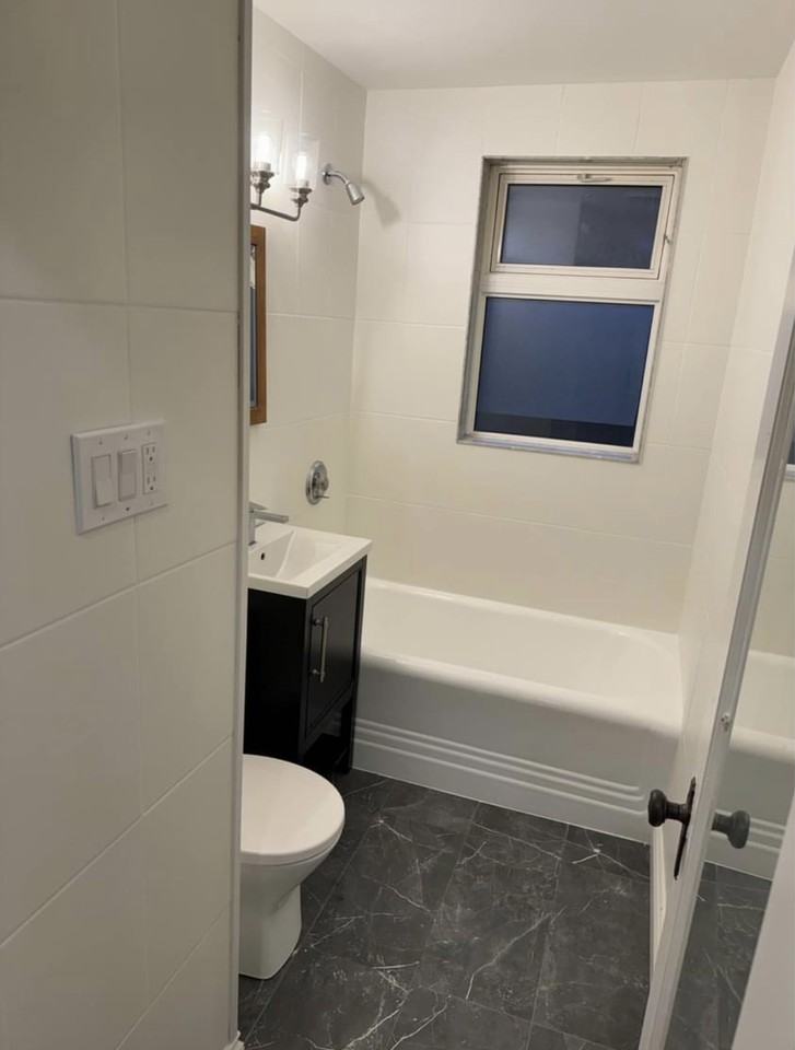 351 Northcliffe Blvd - Photo 2 of 7