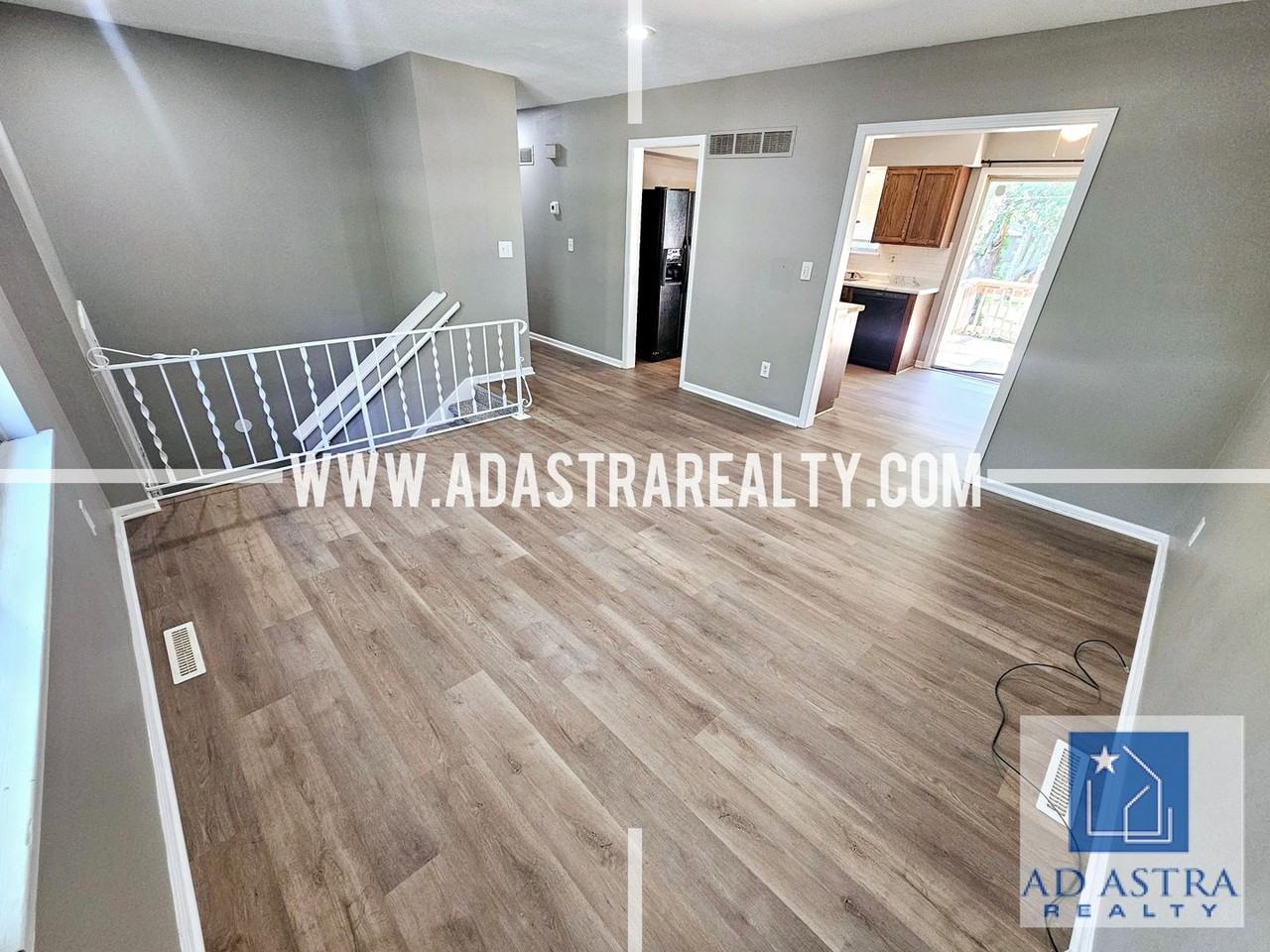 6004 E 98th St - Photo 6 of 34