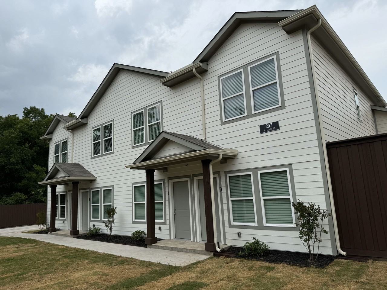 Patriot Quadruplex - Photo 3 of 11