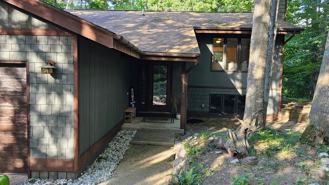 2467 E Potter Rd - Photo 1 of 1