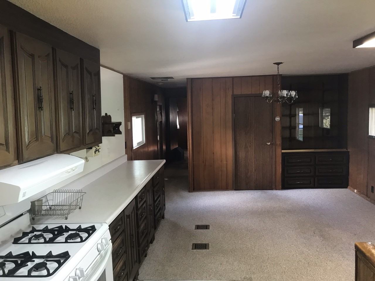 Cottonwood Village LLC - Photo 2 of 19