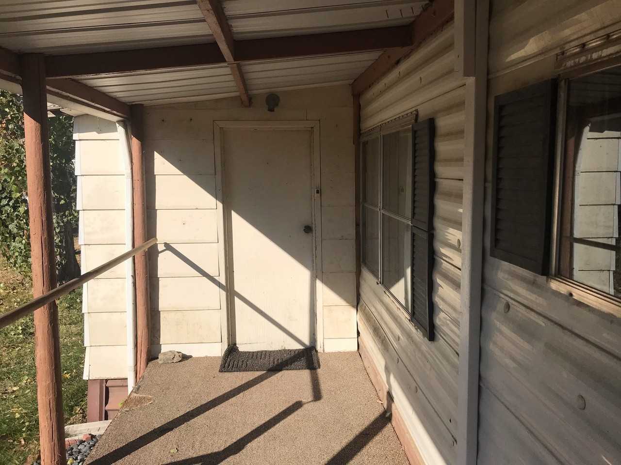 Cottonwood Village LLC - Photo 5 of 19