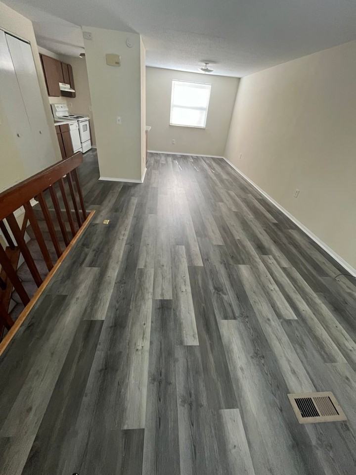 Camellia Drive 2411 - Photo 2 of 10