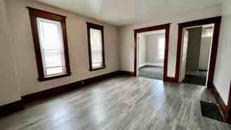 860 Tenth NW - Photo 1 of 1