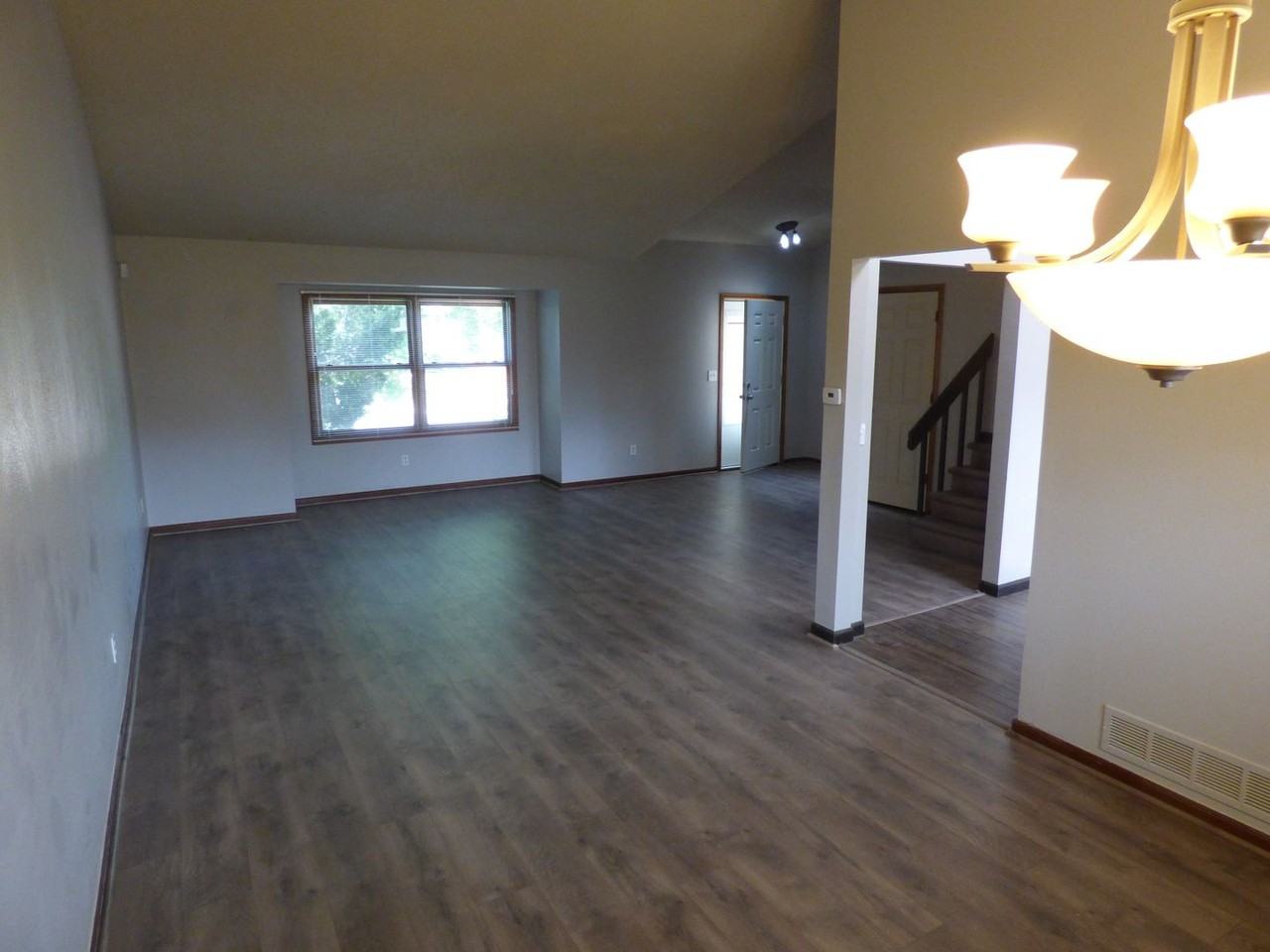 17534 E Bellewood Cir - Photo 3 of 29