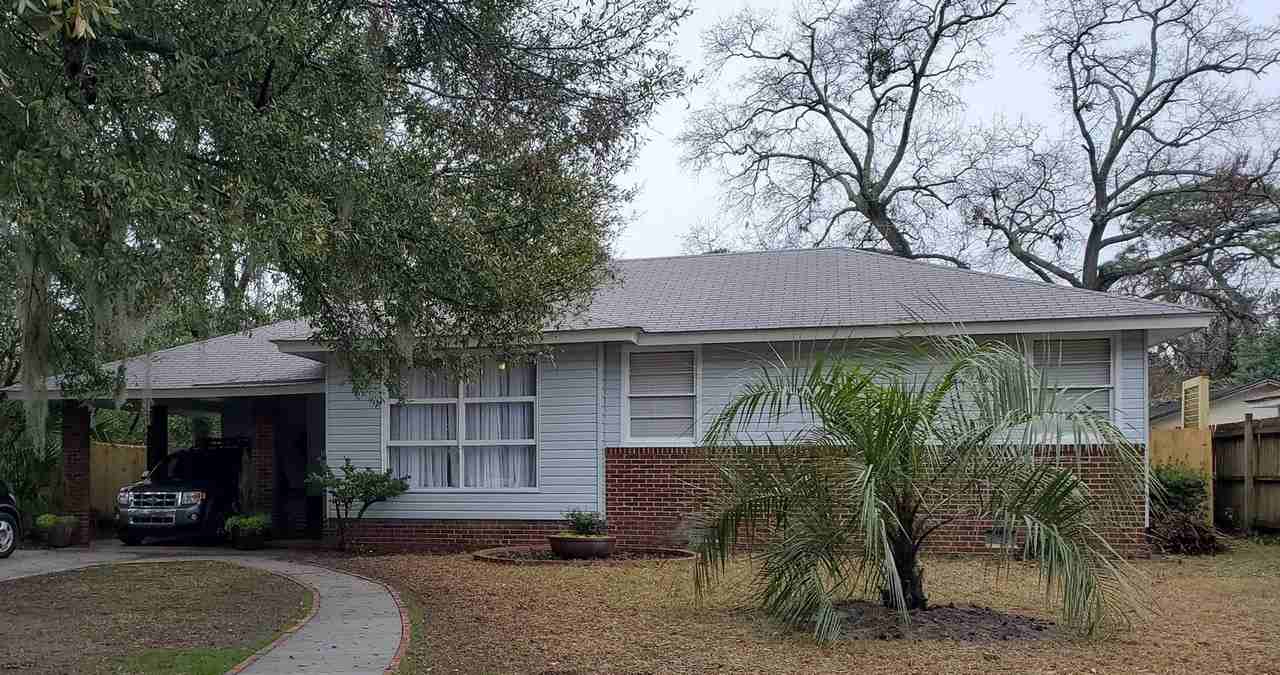2371 Wilemere Dr - Photo 2 of 22