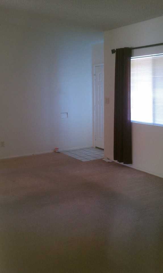 2310 Primrose Dr - Photo 4 of 19