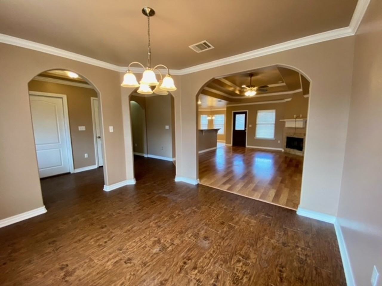 109 Bent Tree Loop - Photo 3 of 12