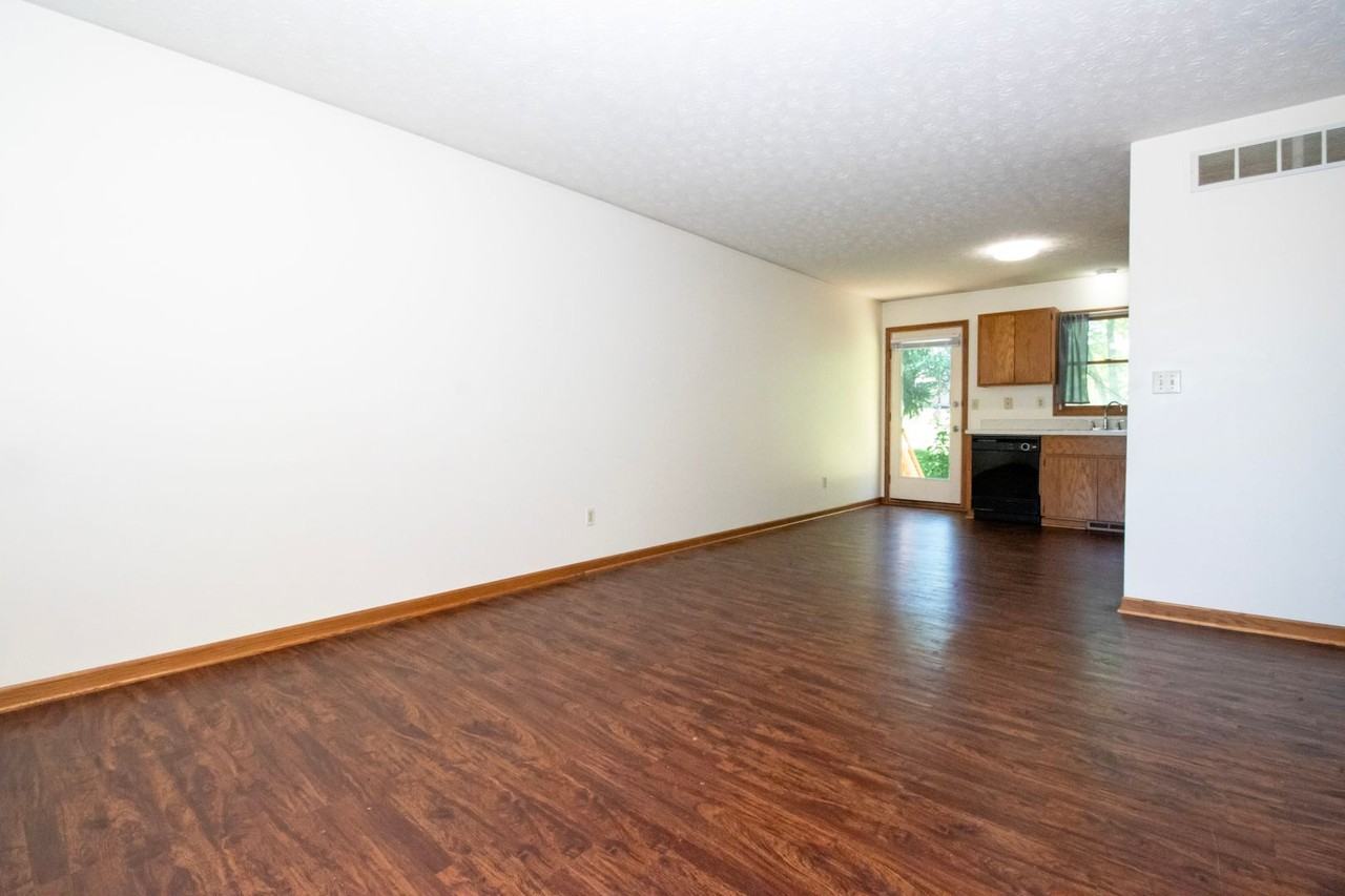 357 Villa St - Photo 3 of 18