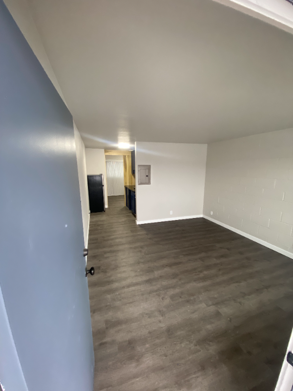 219 Queen Anne Ave N #206 - Photo 2 of 12