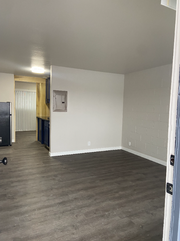 219 Queen Anne Ave N #206 - Photo 5 of 12