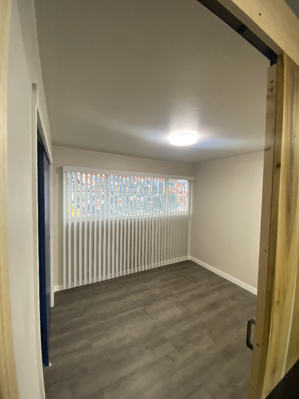 219 Queen Anne Ave N #206 - Photo 7 of 12