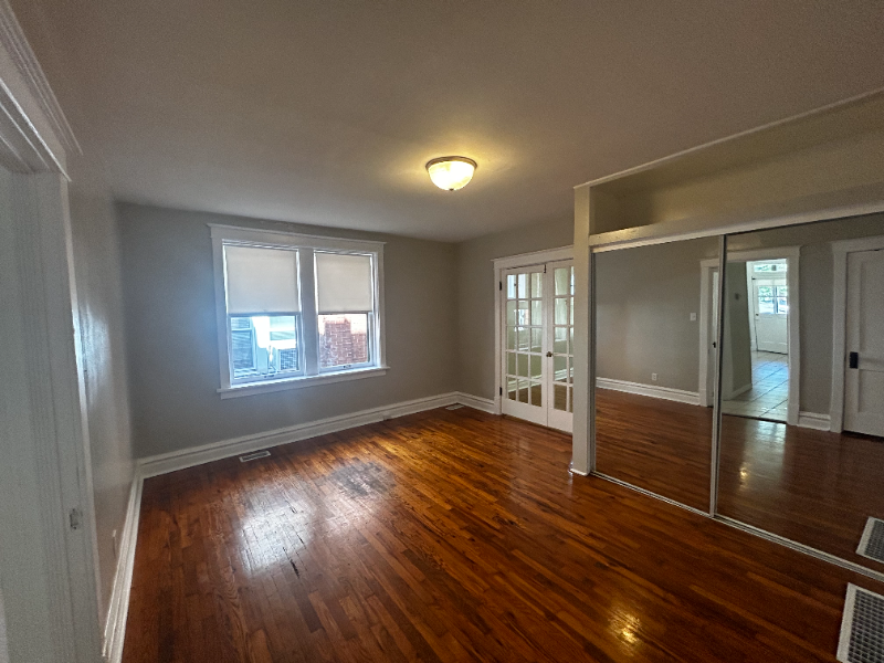 6427 Vermont Ave #1N - Photo 3 of 19