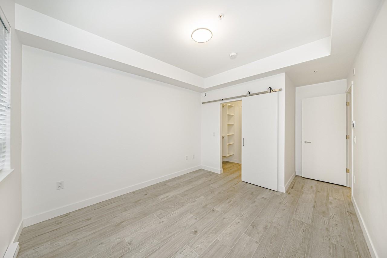 2160 Grant Avenue #20* - Photo 6 of 12