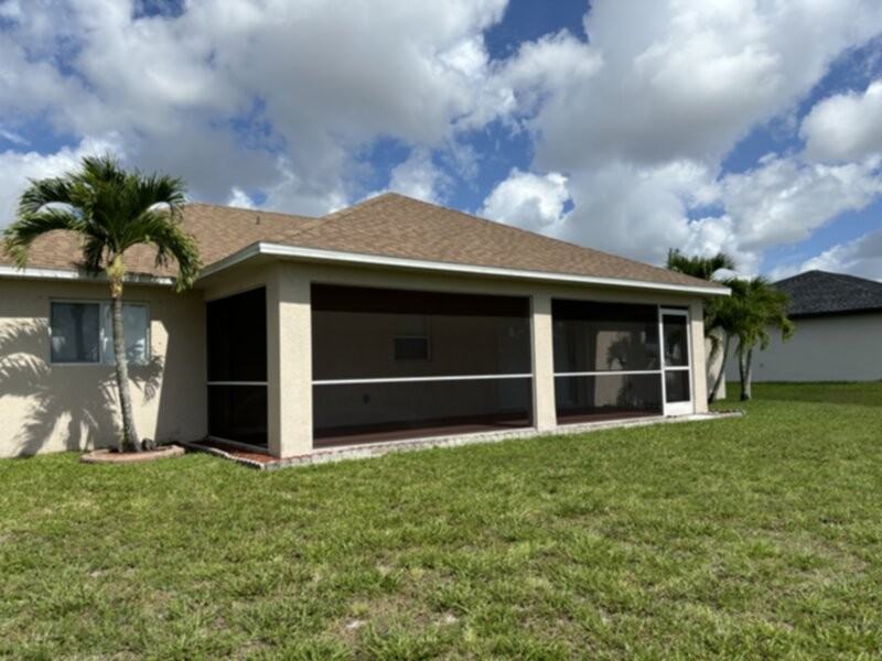 2702 Nw 3rd Pl - Photo 7 of 23