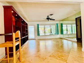 1710 Ne 63rd Ct #NA - Photo 3 of 11