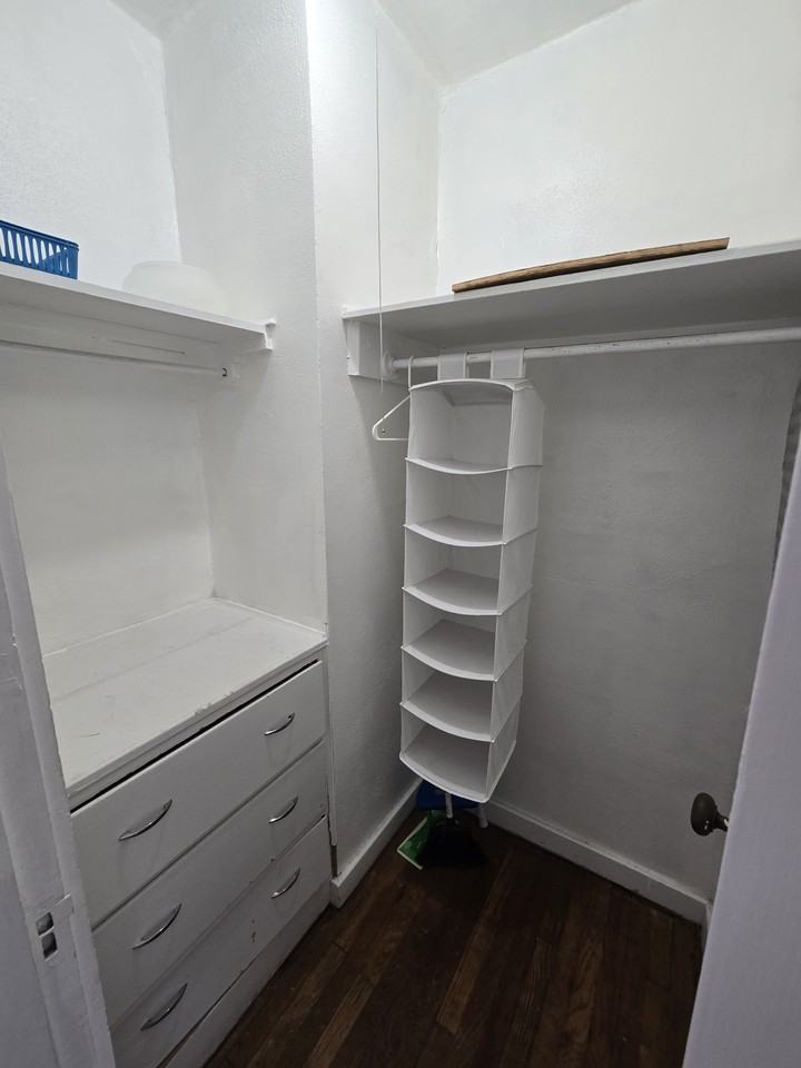 504 S 5th St #3 - Photo 6 of 12