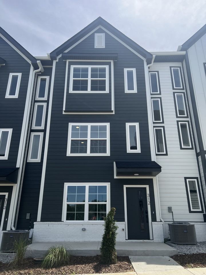 700 North Dupont Avenue #312B