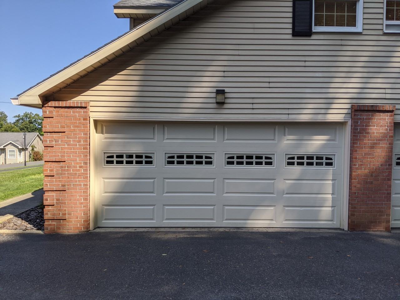 600 Shearwood Forest Dr #600 - Photo 2 of 15