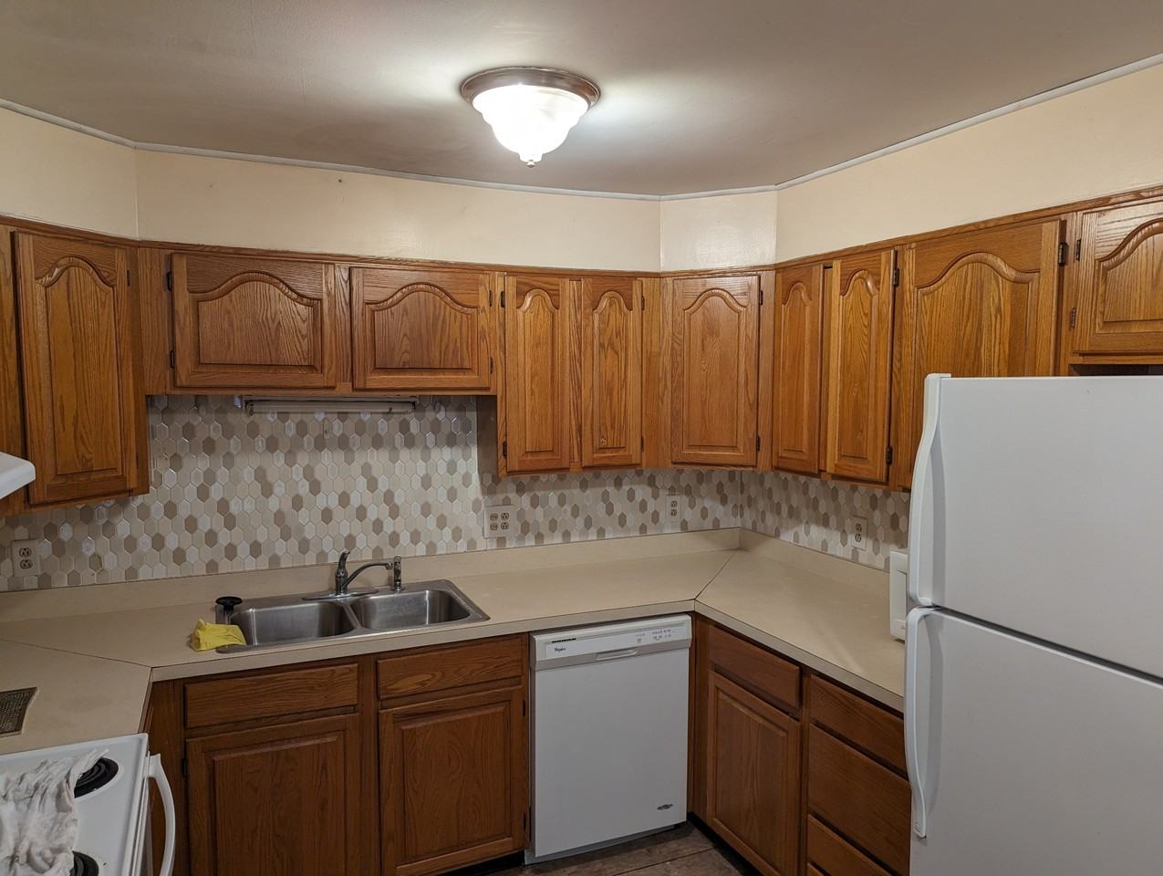 600 Shearwood Forest Dr #600 - Photo 5 of 15