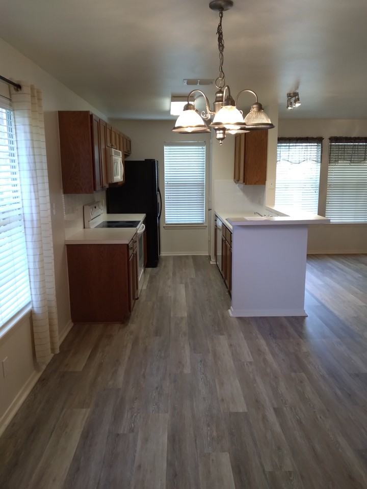 1141 Woodlands Park Drive #NA - Photo 3 of 10