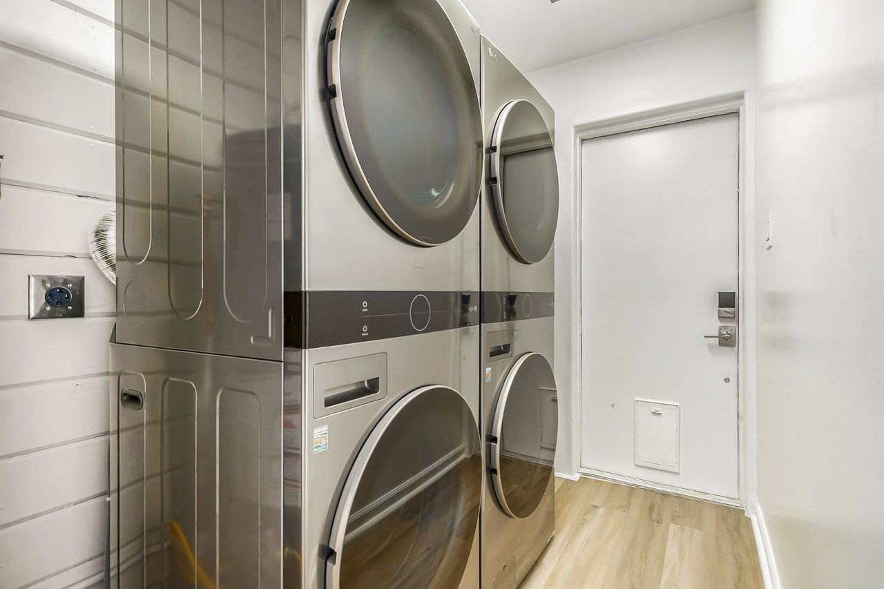 N 8th Ave - Photo 7 of 13