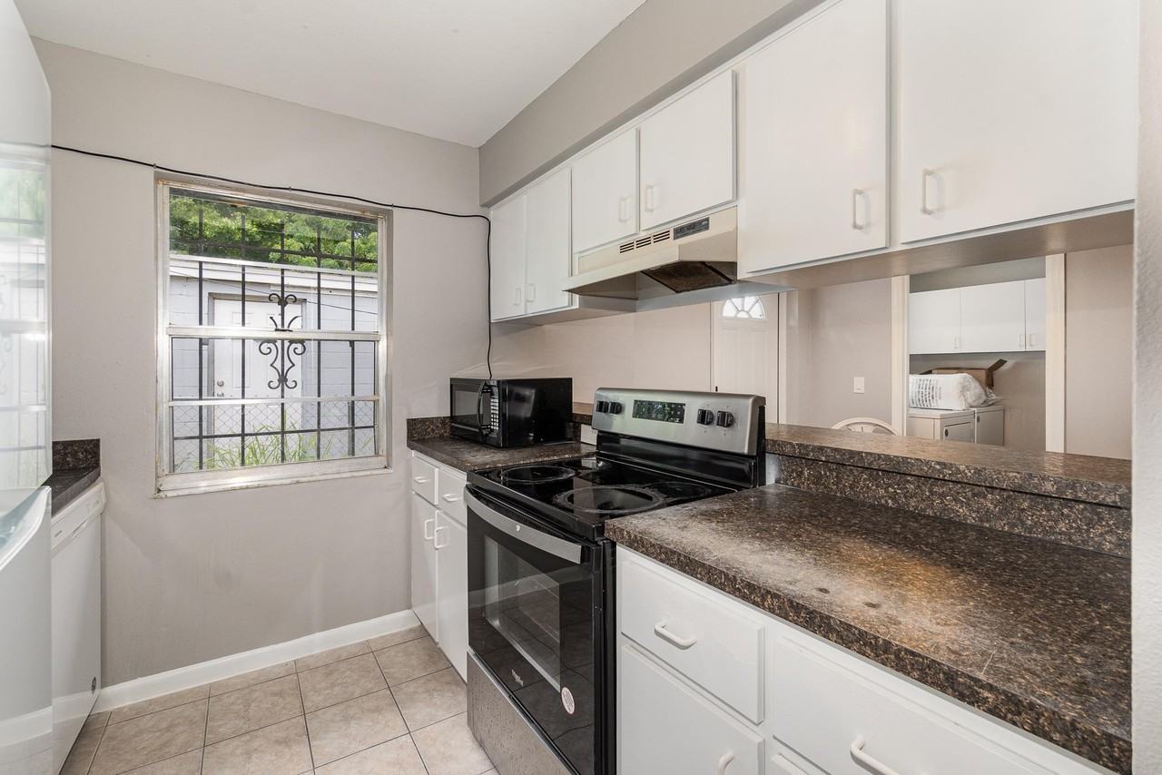 W Herriott Ave - Photo 4 of 13