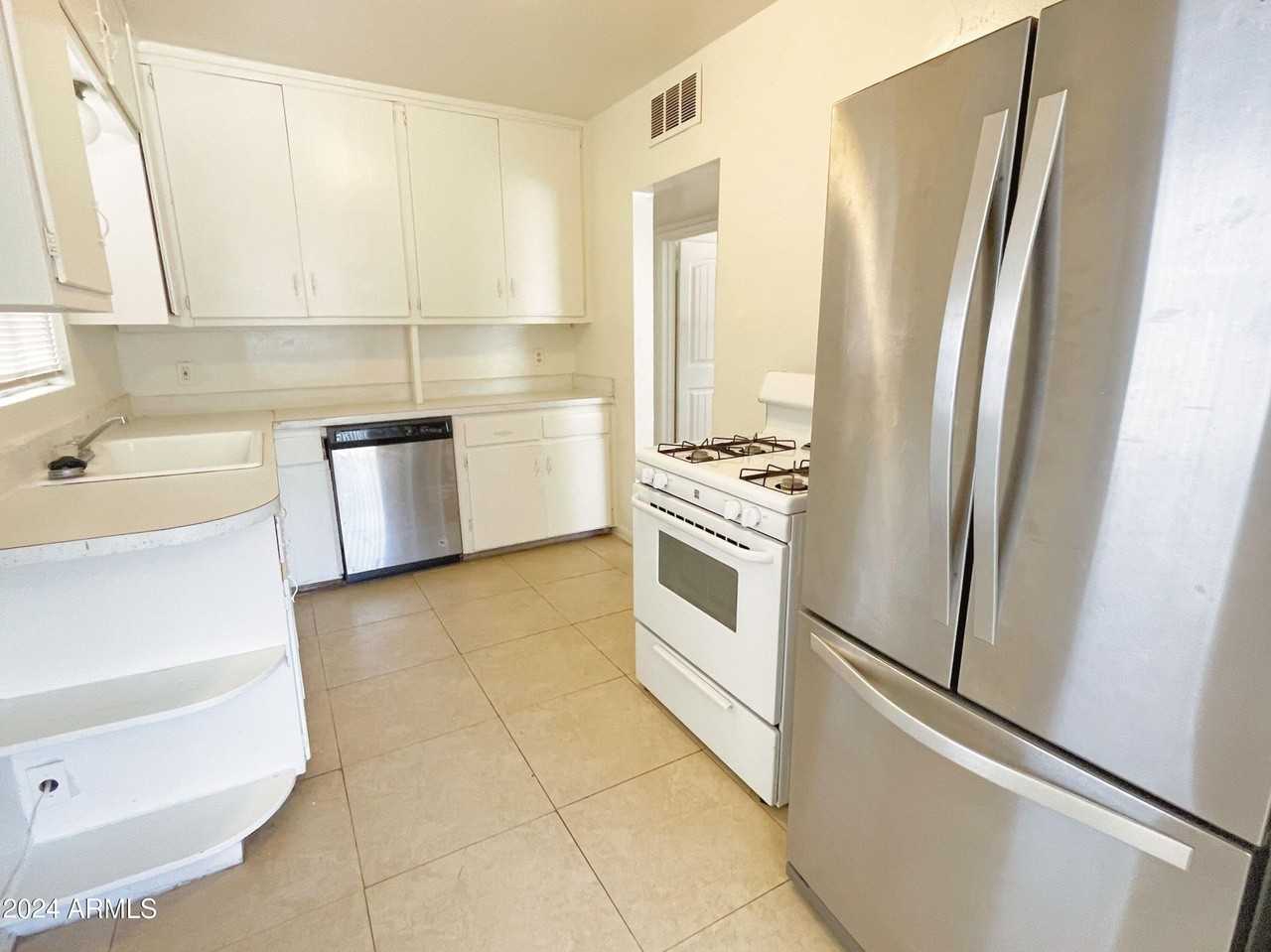 2138 East Turney Avenue #A - Photo 6 of 14