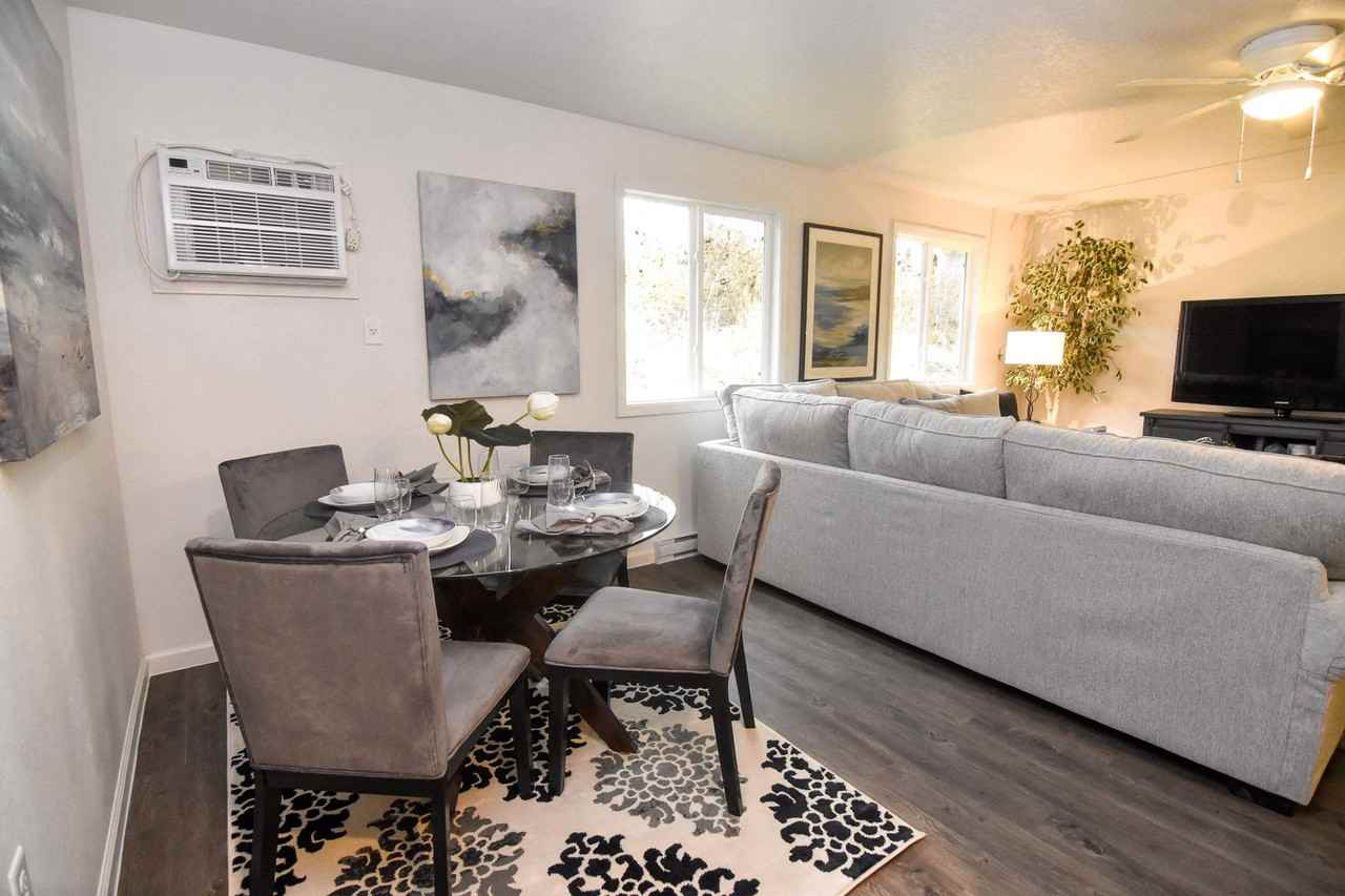 3 bedroom single story townhome for rent. - Photo 7 of 30