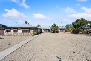 featured image of N 12th Pl & E Bethany Home Rd